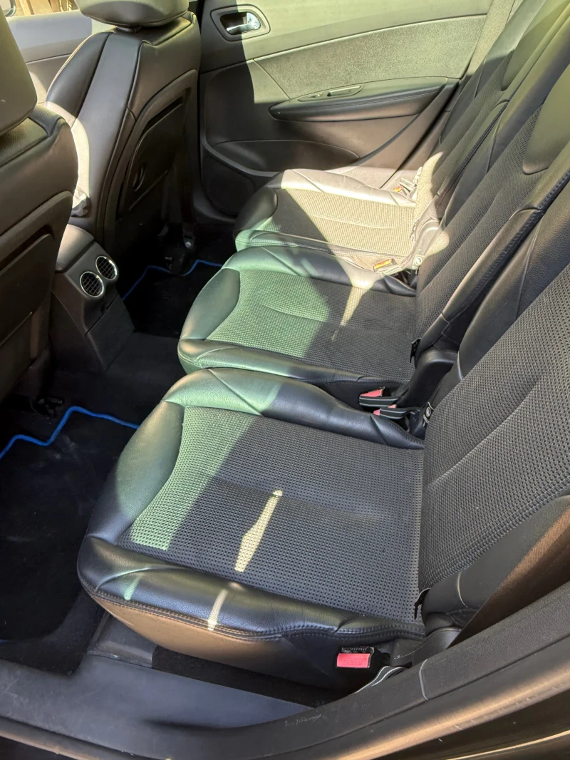 Peugeot 308 2.0 HDI 150 кс. , снимка 10 - Автомобили и джипове - 52591163