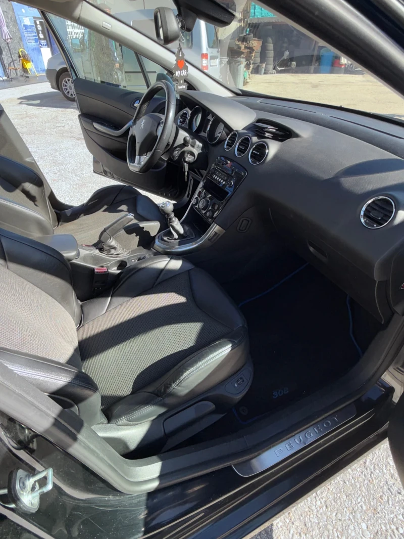 Peugeot 308 2.0 HDI 150 кс. , снимка 8 - Автомобили и джипове - 52591163