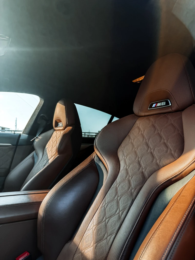 BMW M8 GRAN COUPE, снимка 11 - Автомобили и джипове - 52483571