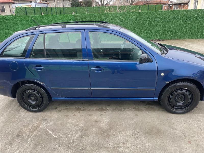 Skoda Fabia Skoda Fabia 1.4 16V BENZIN, снимка 3 - Автомобили и джипове - 53293728