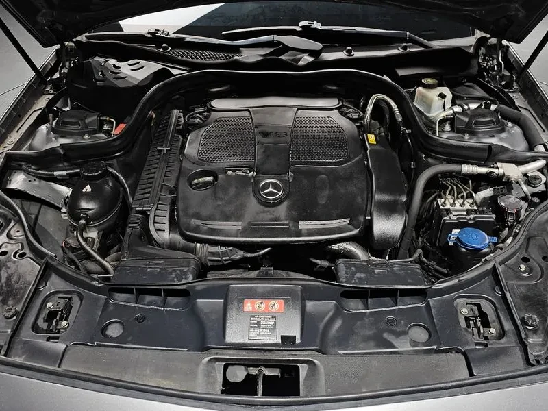 Mercedes-Benz CLS  - изображение 6