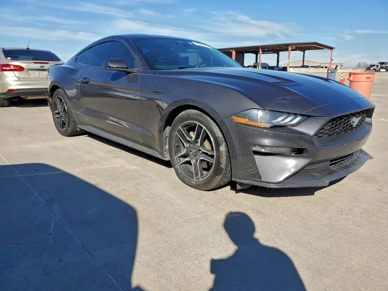 Ford Mustang Кожа* Подгрев* Keyless* Navi* Клип на мотор - изображение 5