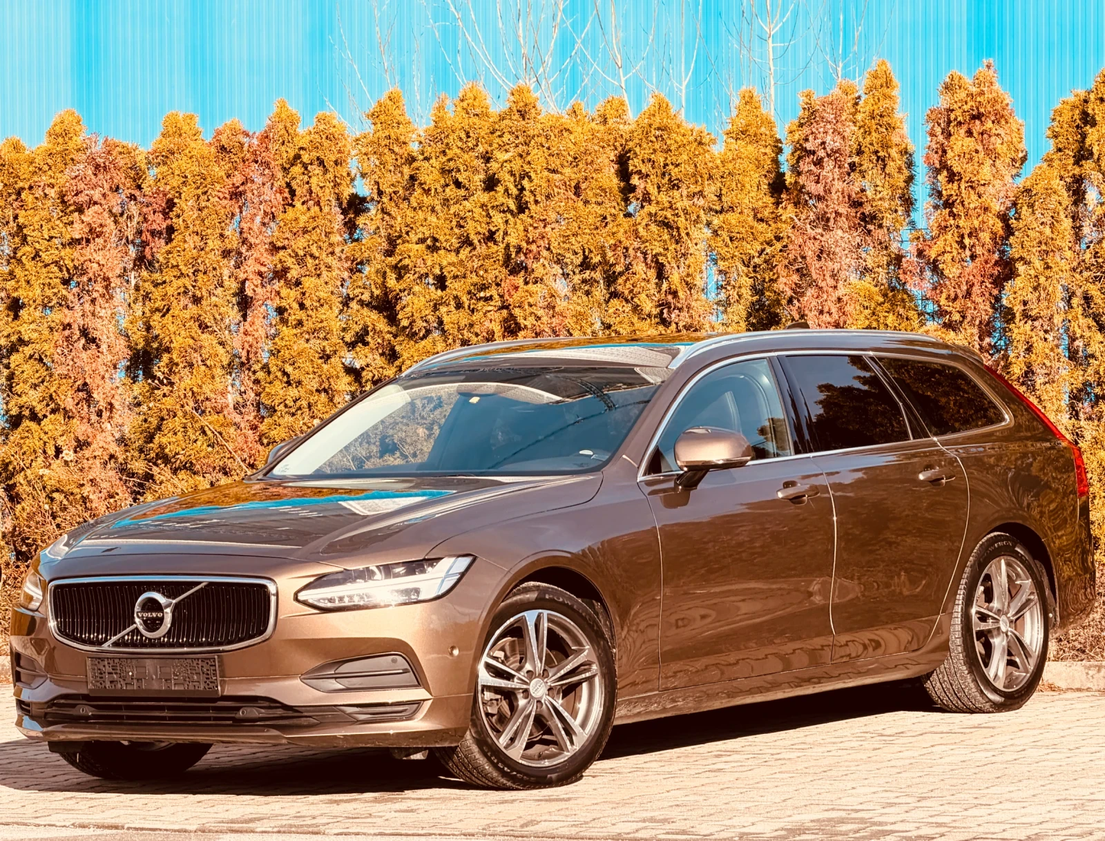 Volvo V90 2.0d-190KC-АВТОМАТ-КОЖА-LED-ЗОНИ-УНИКАЛНА-199Х.КМ-, снимка 1