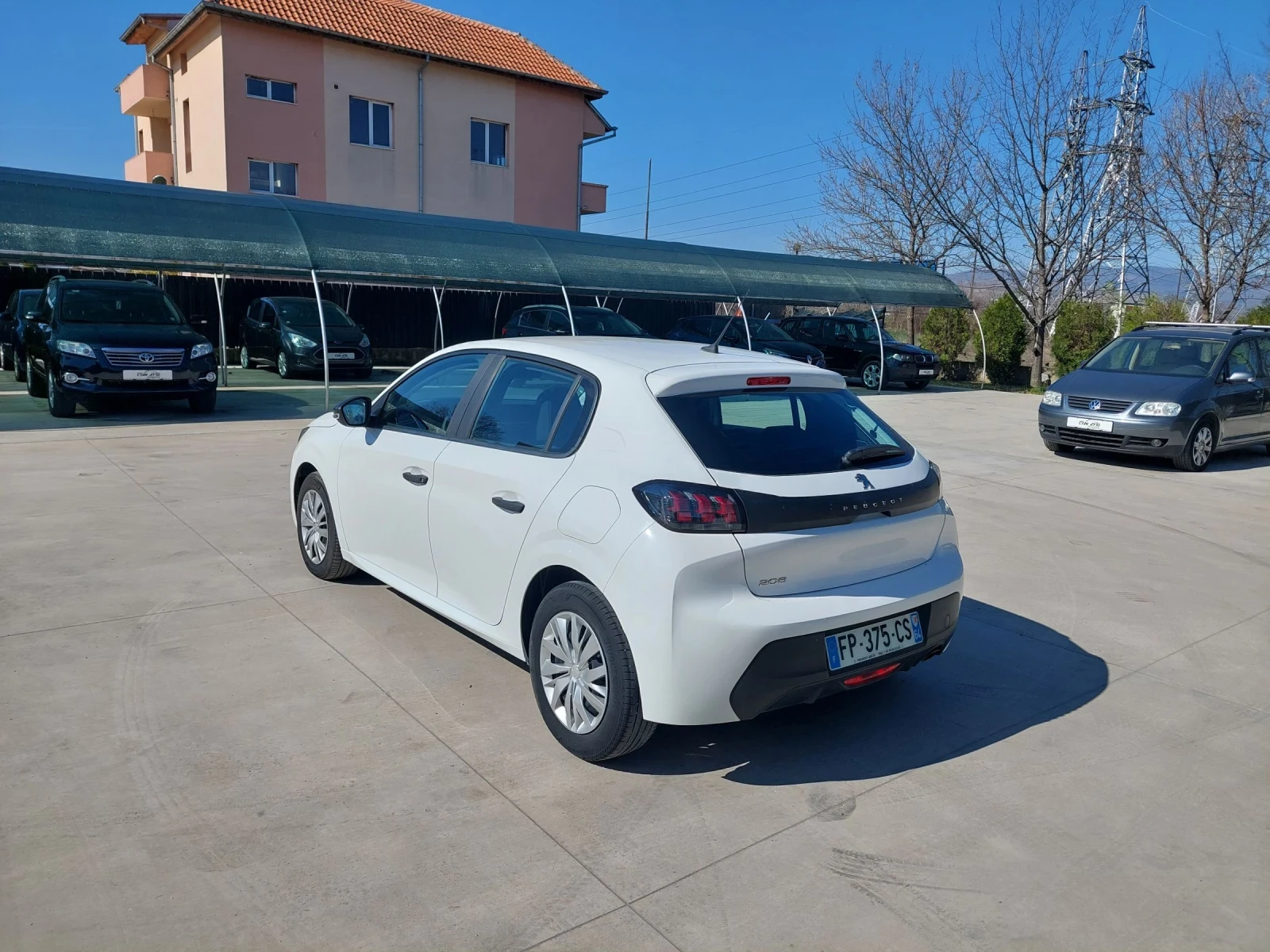 Peugeot 208 1.5 HDI Euro 6 - изображение 4