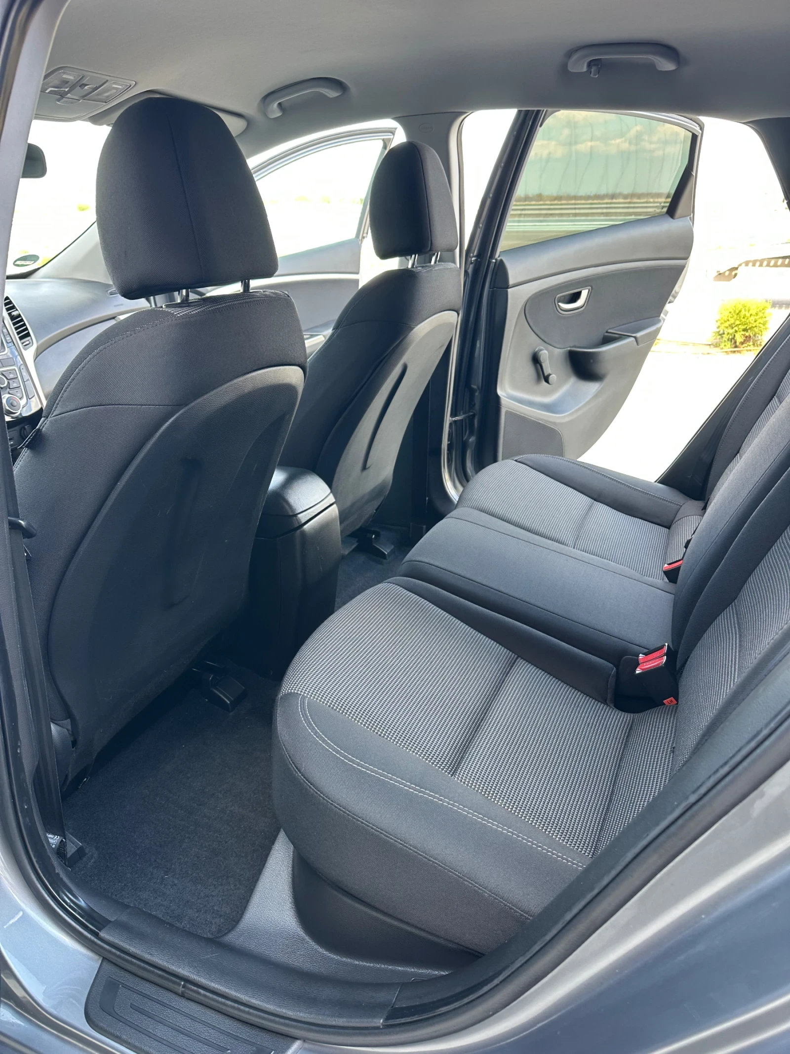 Hyundai I30 1.4 crdi   !!! | Mobile.bg   13