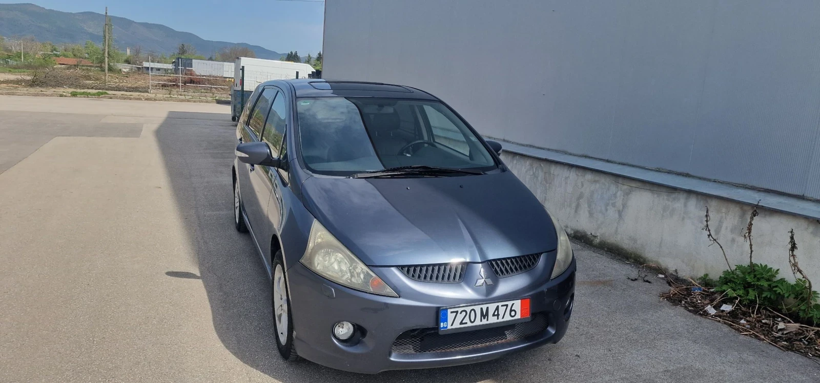 Mitsubishi Grandis 2.4 газ/бензин  - изображение 2