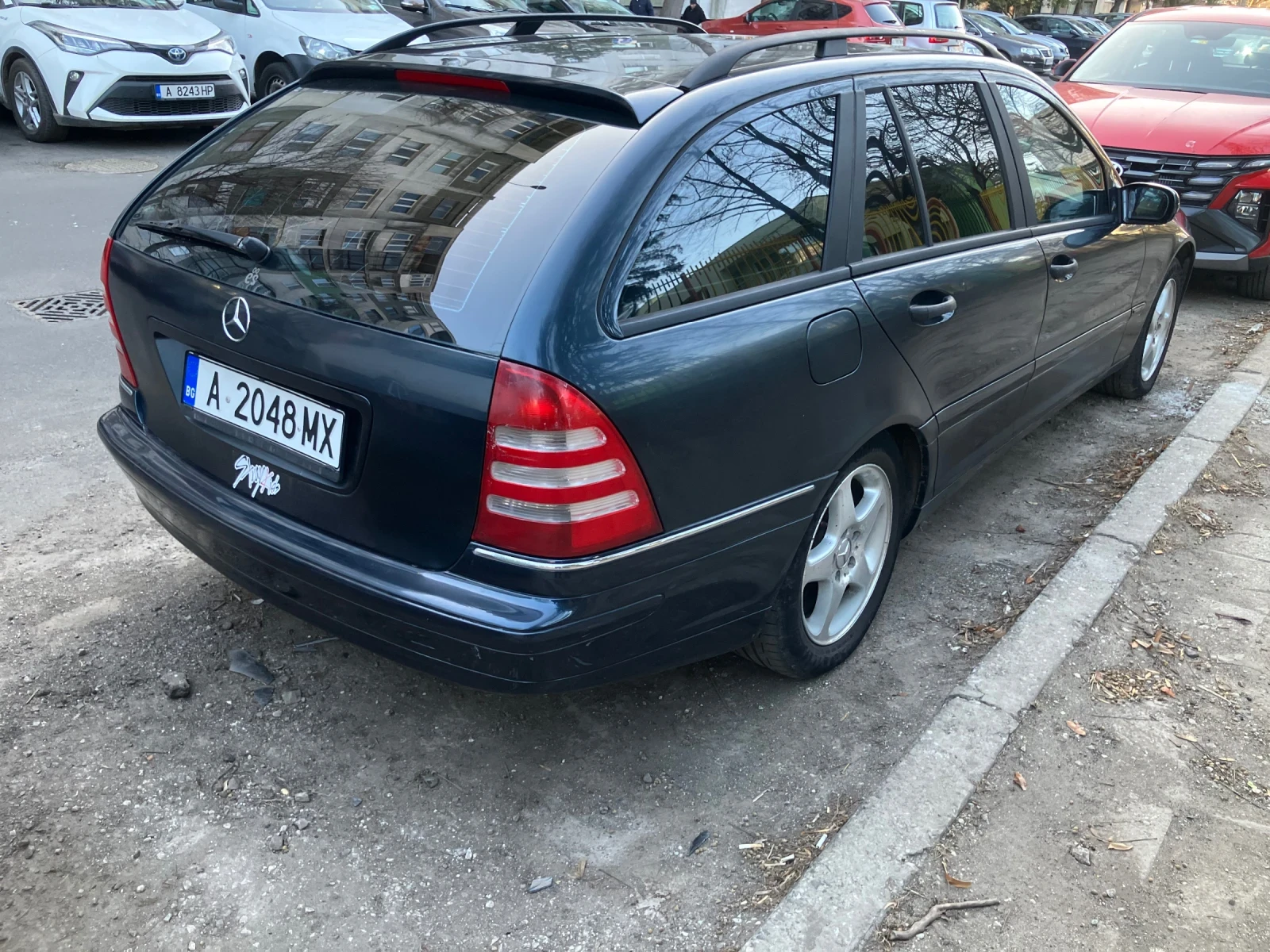 Mercedes-Benz C 180  - изображение 5