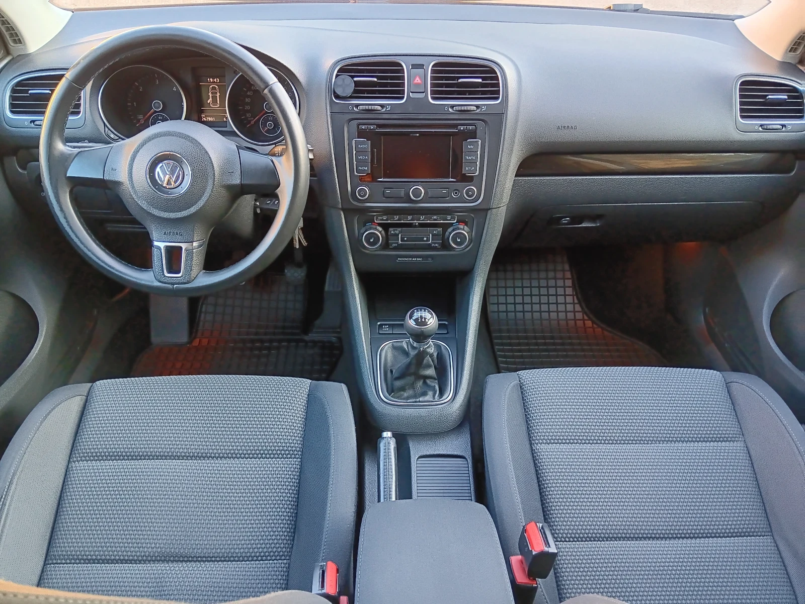 VW Golf 2.0 TDI - изображение 9