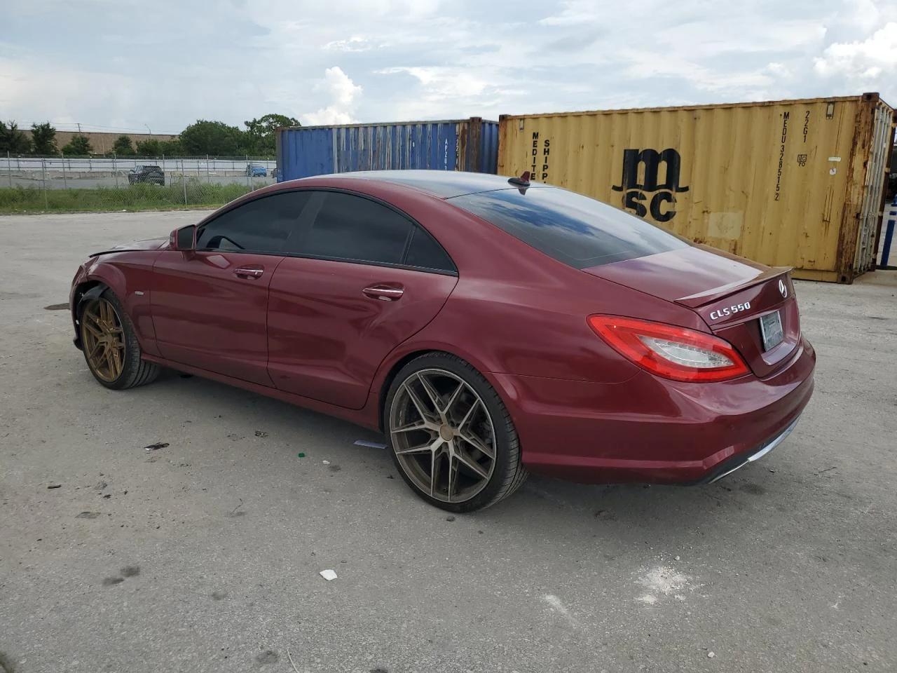 Mercedes-Benz CLS 550 ОБУХВАНЕ* КАМЕРА* ПОДГРЕВ* HARMAN/KARDON - изображение 3