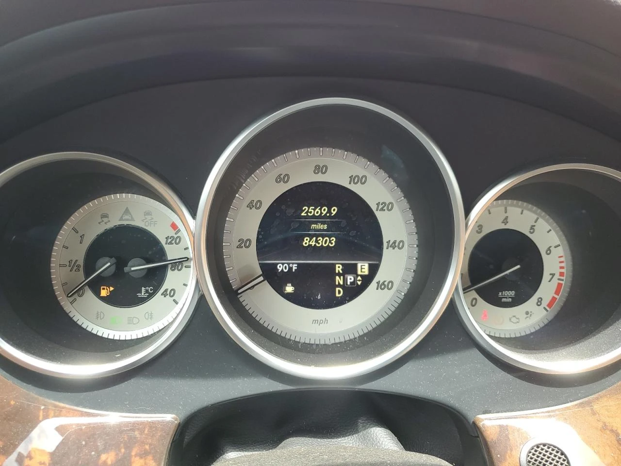 Mercedes-Benz CLS 550 ОБУХВАНЕ* КАМЕРА* ПОДГРЕВ* HARMAN/KARDON - изображение 9
