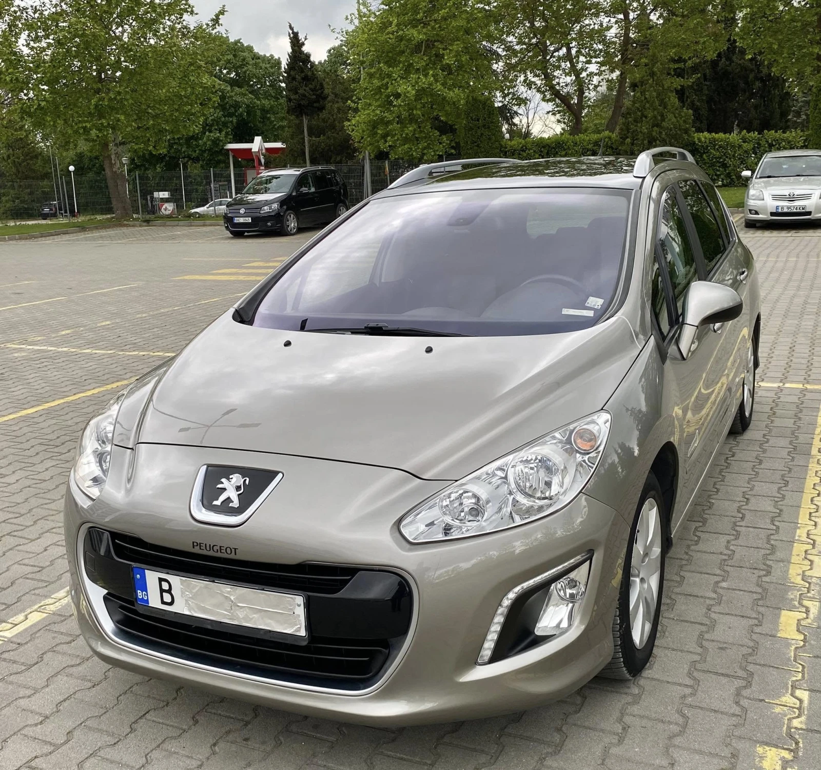 Peugeot 308 1, 6 e-HDI      (6+ 1) - изображение 3