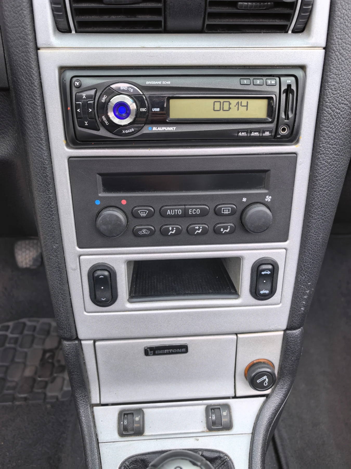 Opel Astra 2.2i КАБРИОЛЕТ - изображение 8