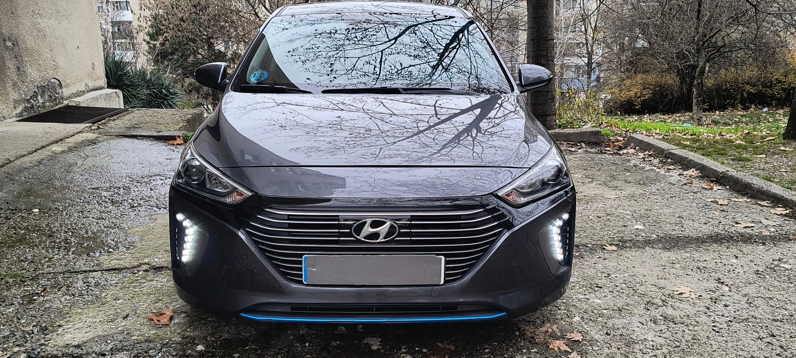 Hyundai Ioniq 1.6 Hibrid - изображение 2