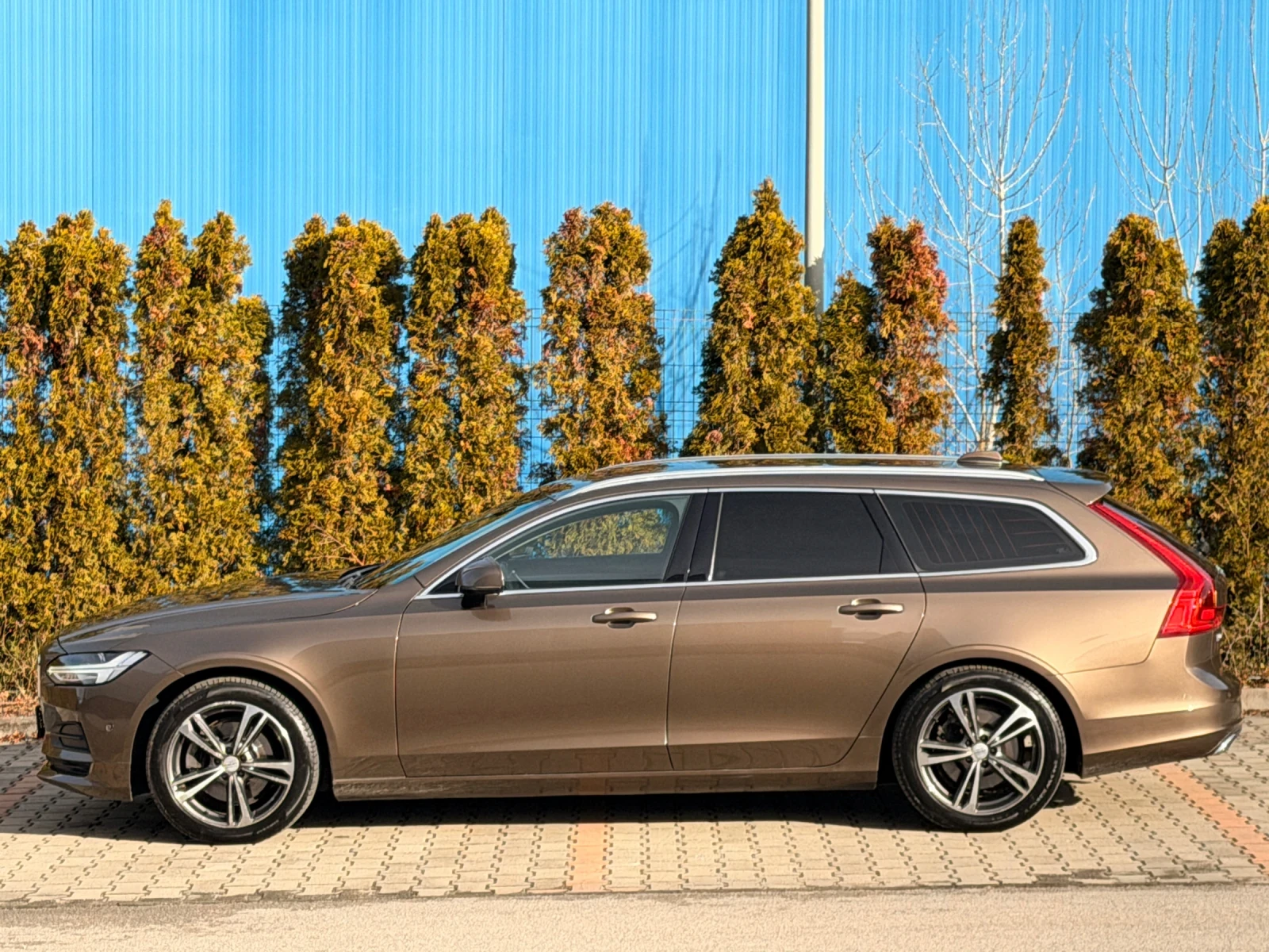 Volvo V90 2.0d-190KC-АВТОМАТ-КОЖА-LED-ЗОНИ-УНИКАЛНА-199Х.КМ- - изображение 8