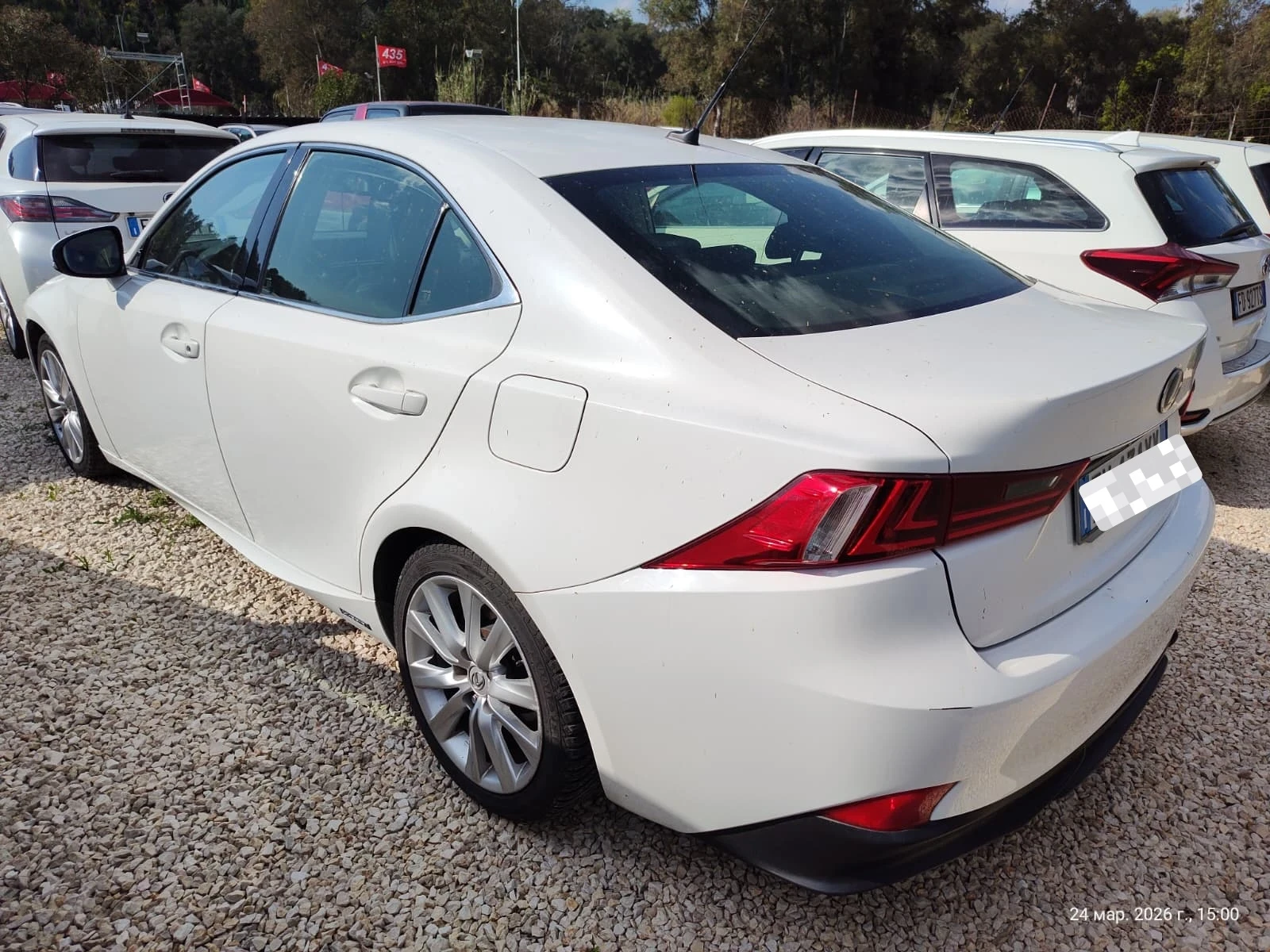 Lexus IS Hybrid Executive, снимка 6 - Автомобили и джипове - 53969884