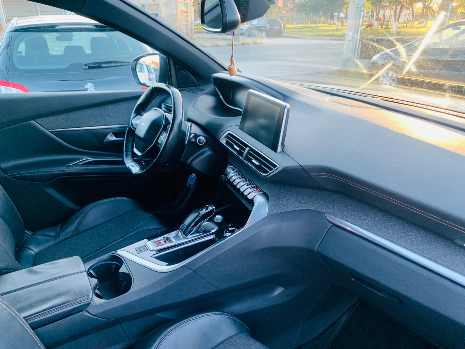 Peugeot 5008 1.6hdi GT-LINE, снимка 14 - Автомобили и джипове - 54295756