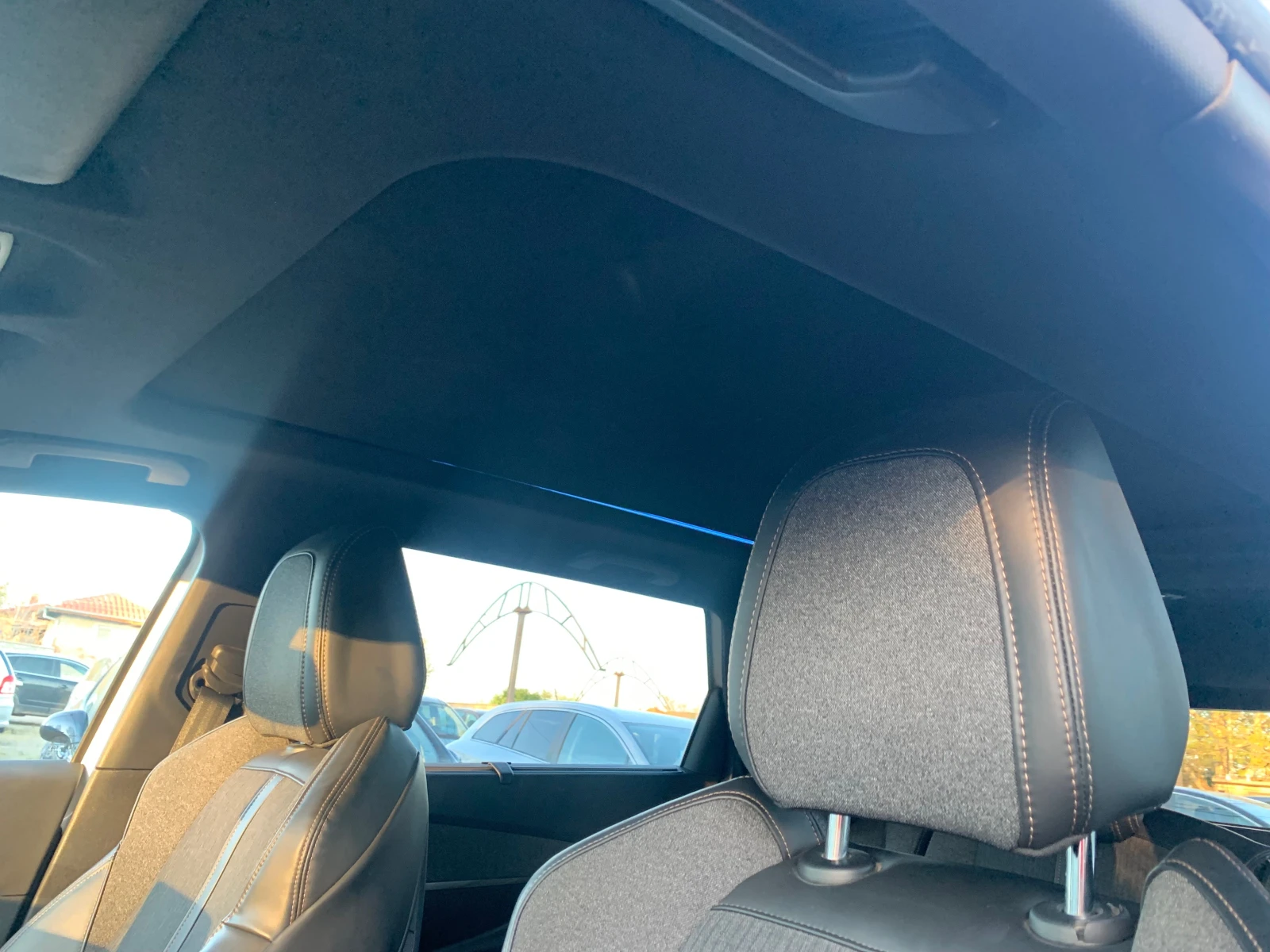 Peugeot 5008 1.6hdi GT-LINE, снимка 17 - Автомобили и джипове - 54295756