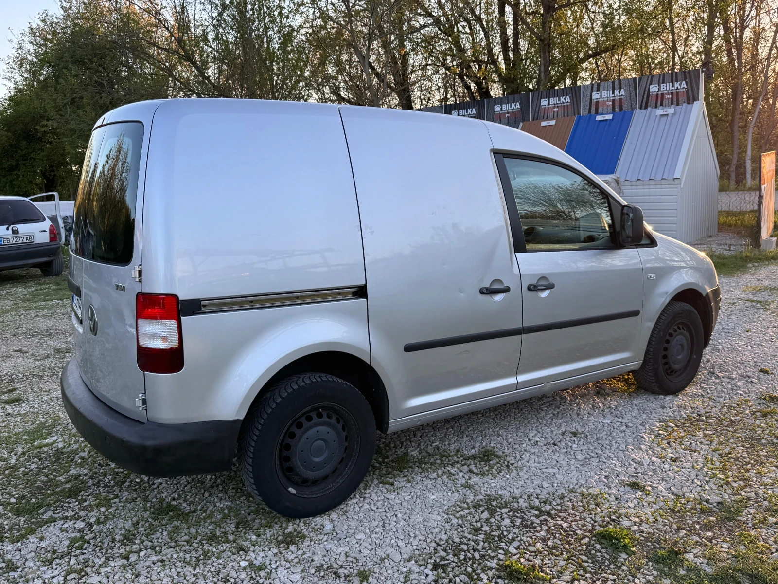 VW Caddy 1.9 TDI / 105 p.s. / KLIMA, снимка 5 - Автомобили и джипове - 54323731