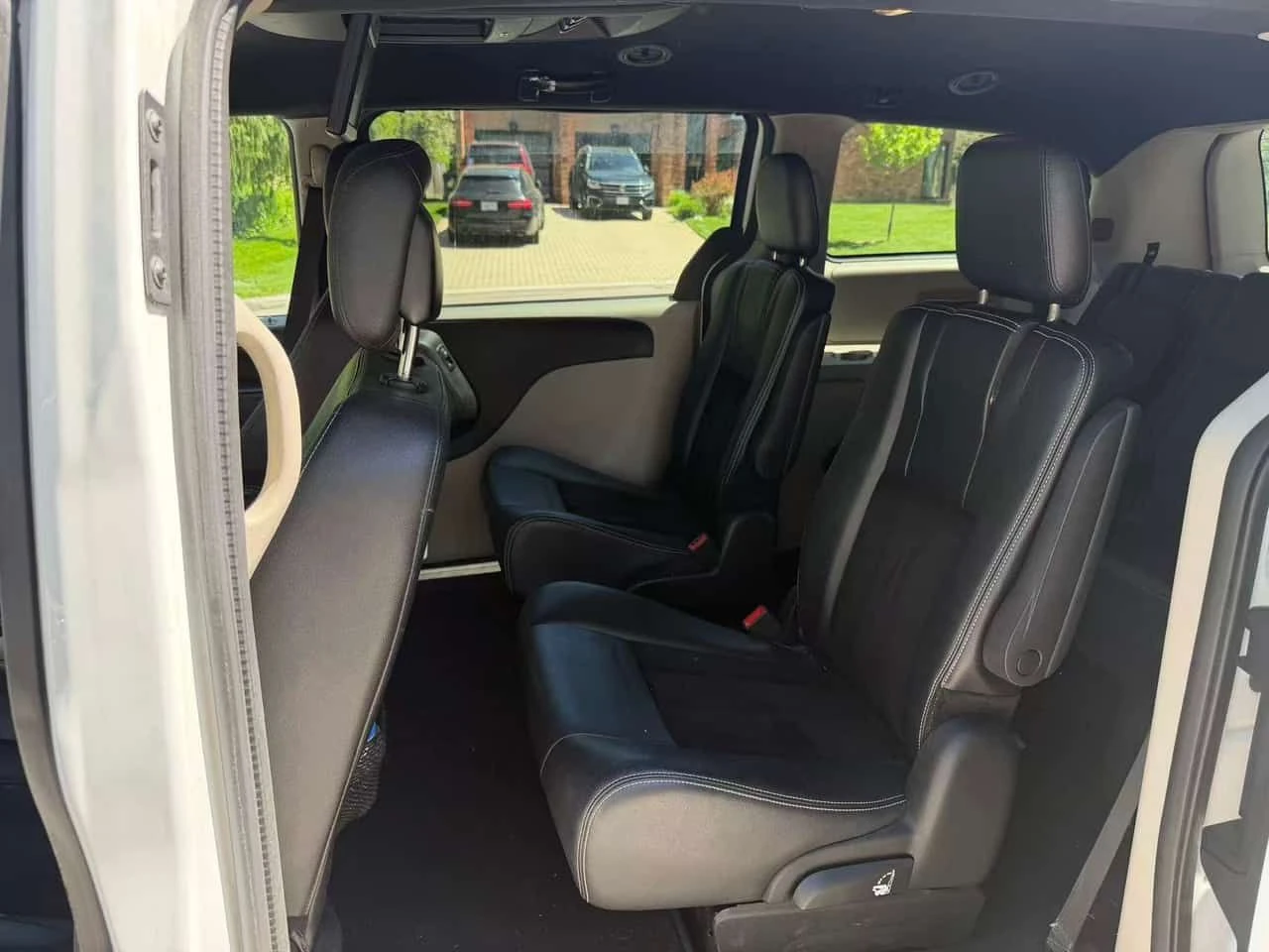 Dodge Caravan SXT Premium Plus| ��� �����| CARFAX| ���������� | Mobile.bg � ����������� 15