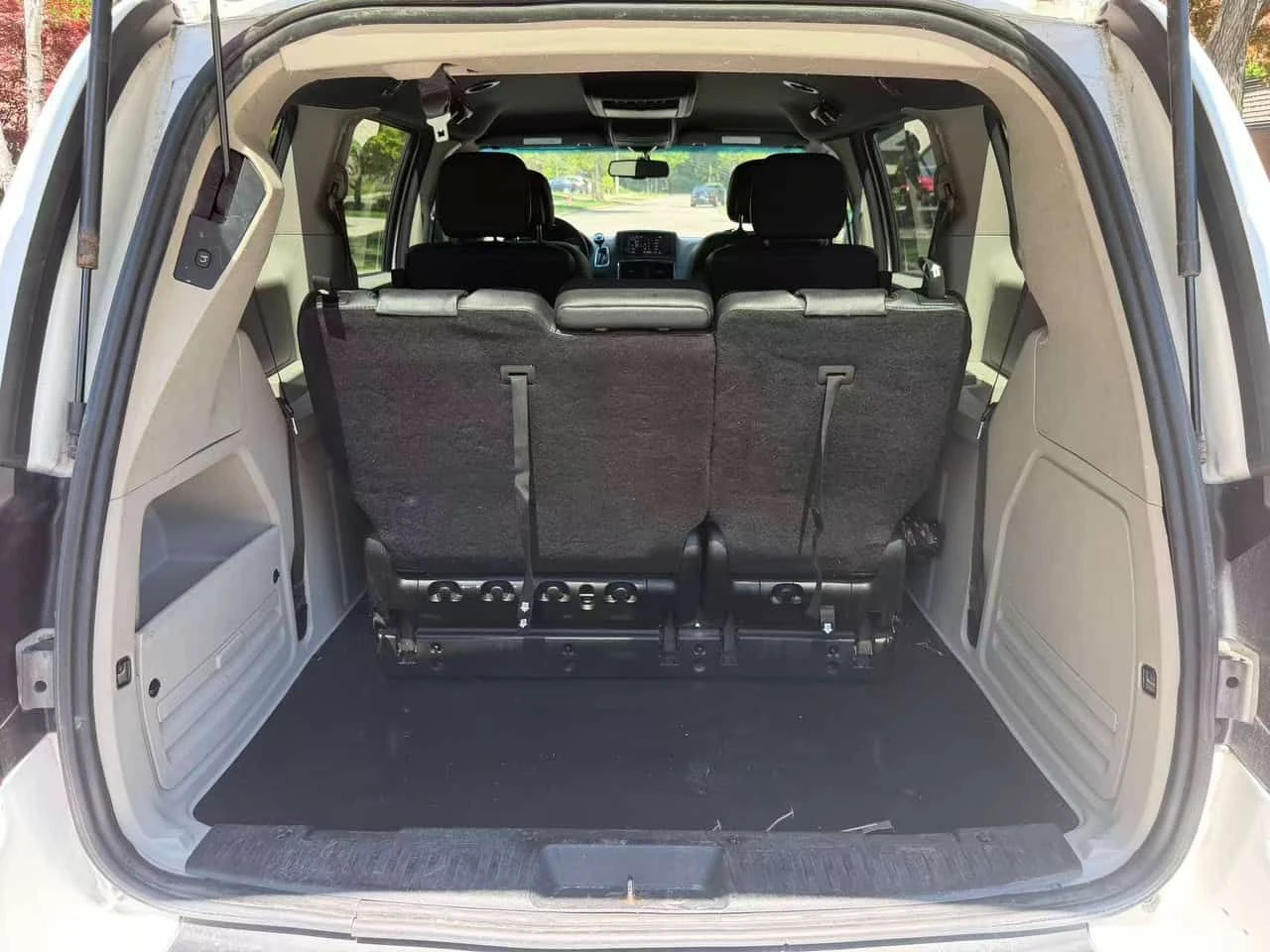 Dodge Caravan SXT Premium Plus| ��� �����| CARFAX| ���������� | Mobile.bg � ����������� 17