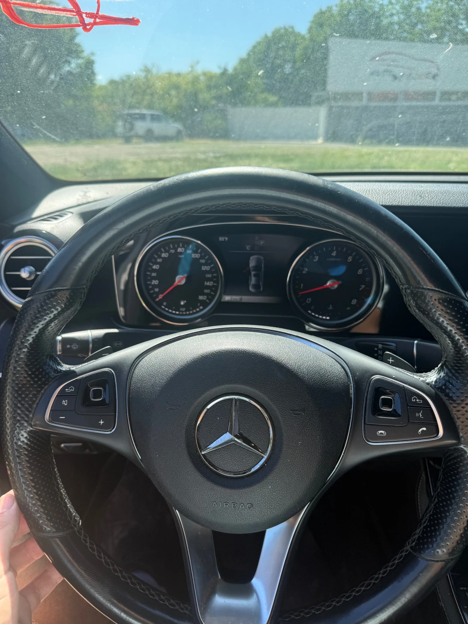 Mercedes-Benz E 300, снимка 7 - Автомобили и джипове - 54792680