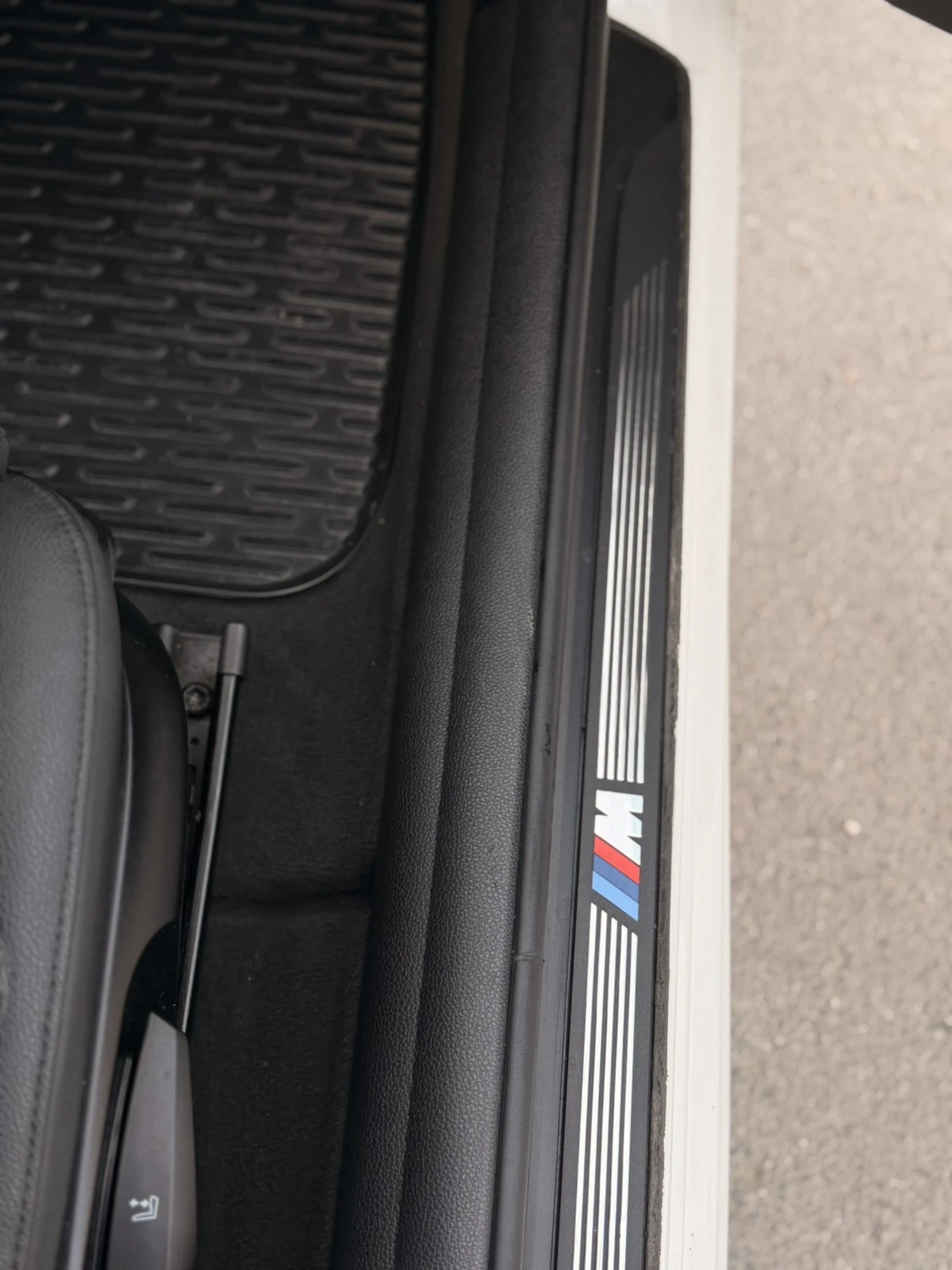 BMW 120 FULL M PACKET , снимка 13 - Автомобили и джипове - 54810687