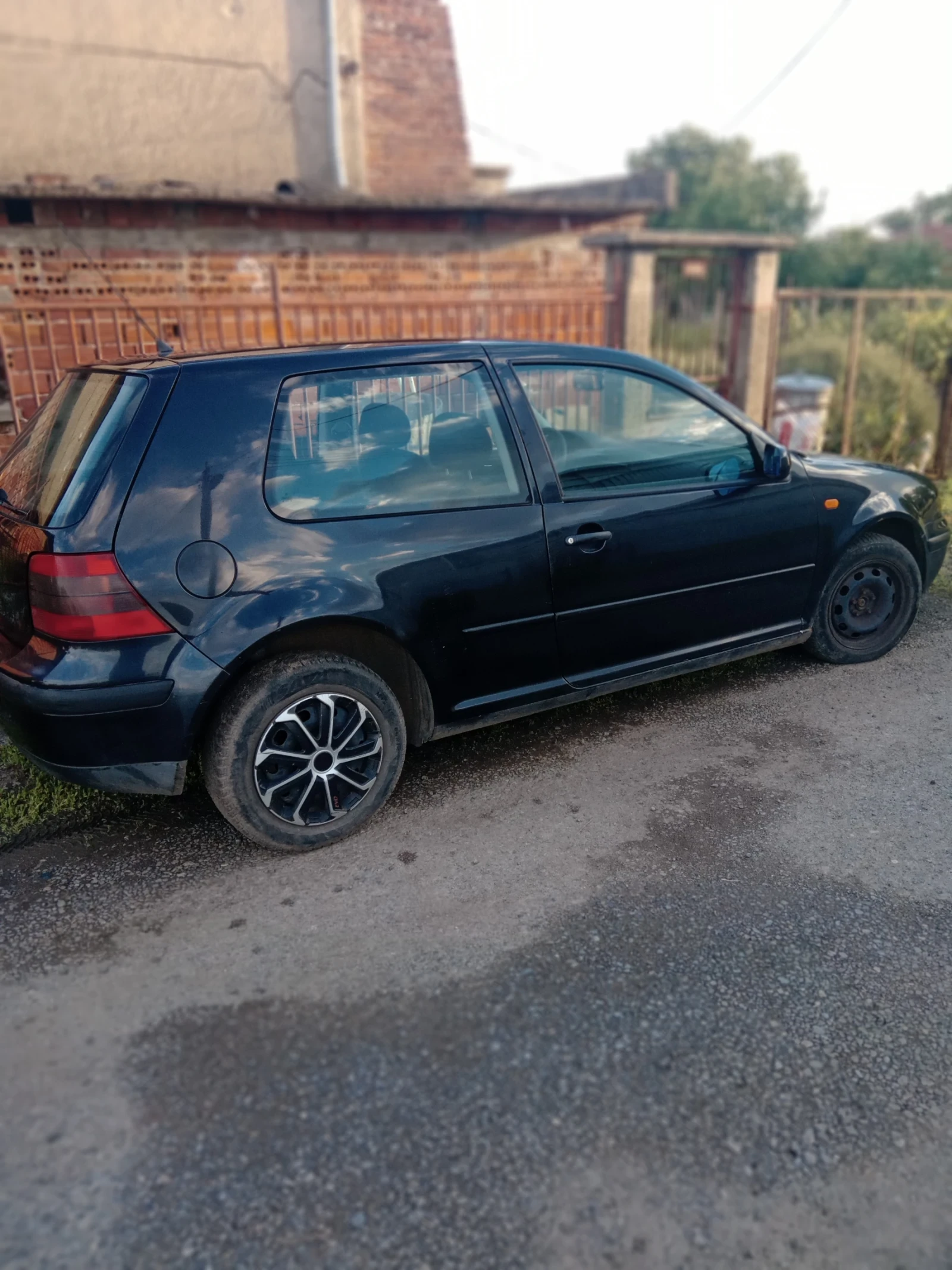 VW Golf