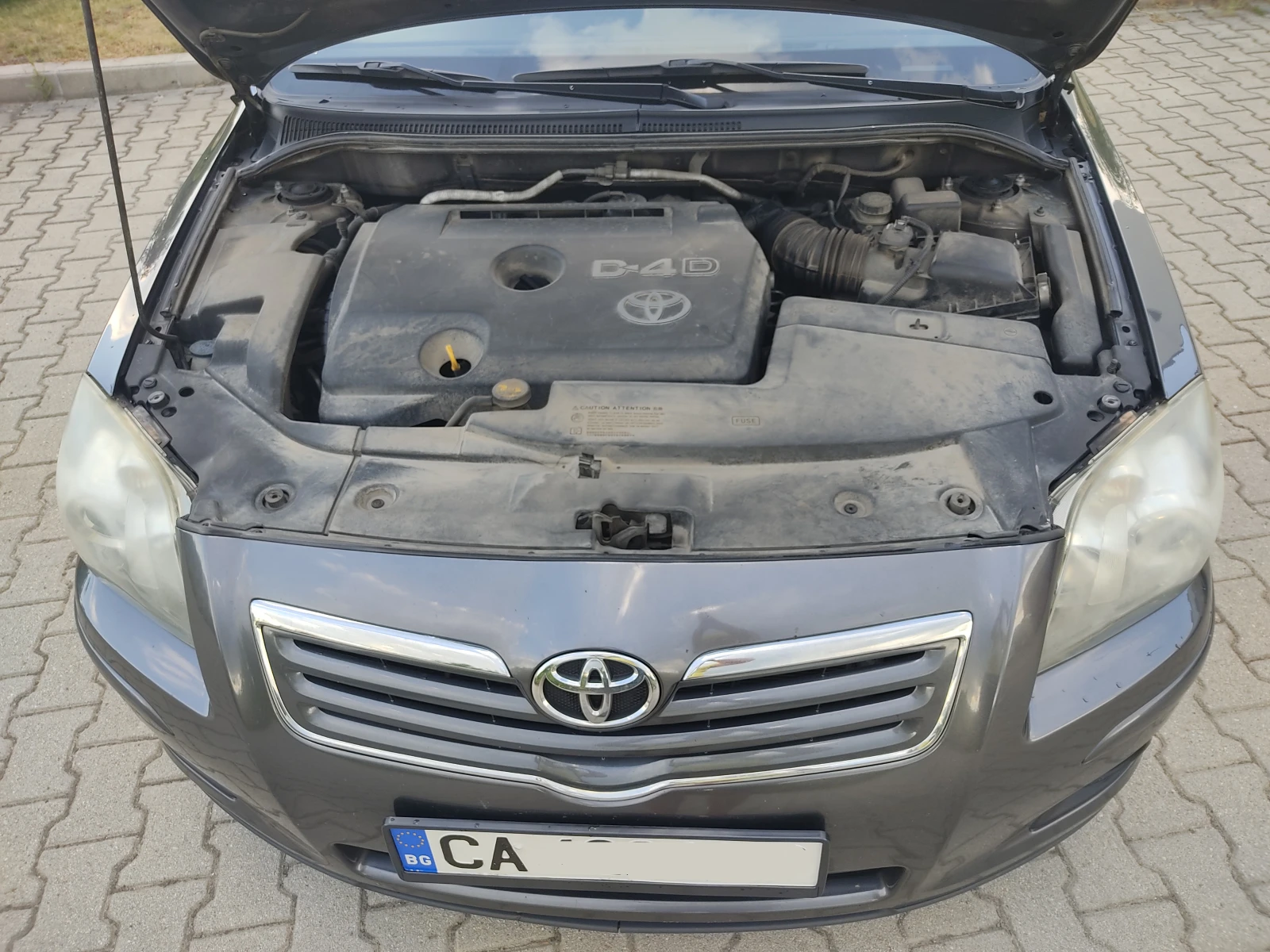 Toyota Avensis, снимка 5 - Автомобили и джипове - 55084605