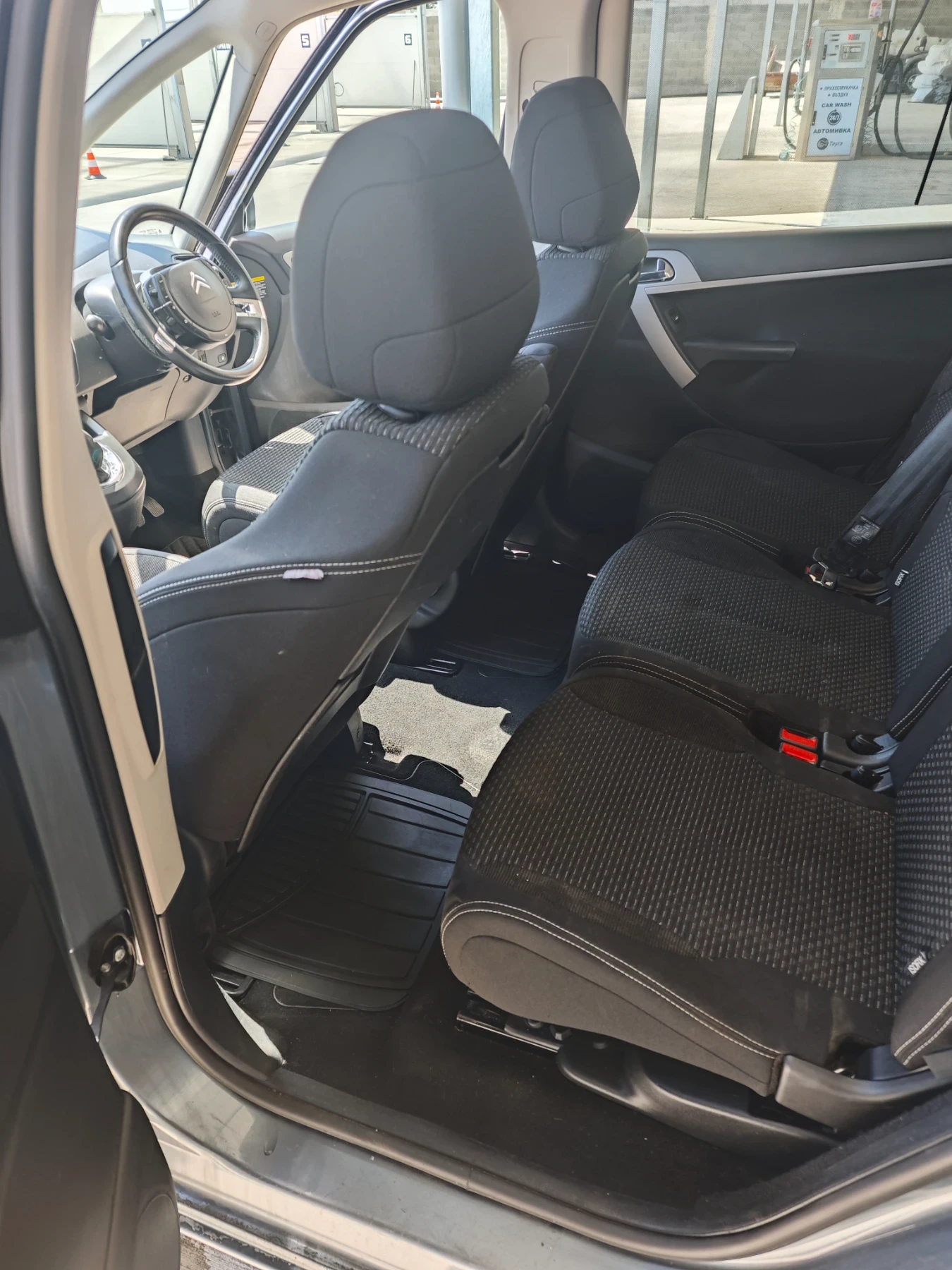 Citroen C4 Picasso, снимка 15 - Автомобили и джипове - 55839570
