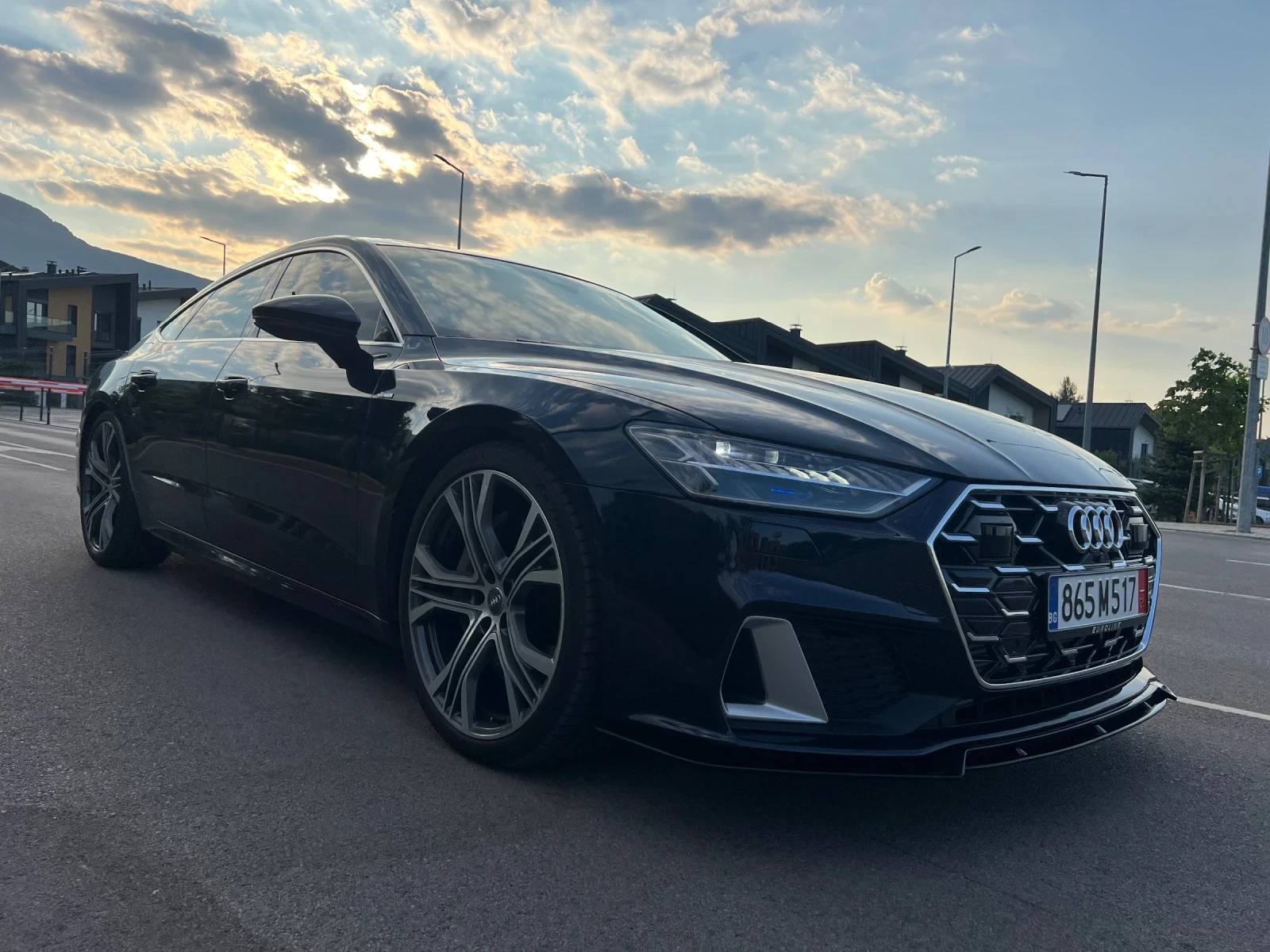 Audi A7 Уникат ! Фул екстри facelift Laser Bang and Olufse, снимка 6 - Автомобили и джипове - 55590231
