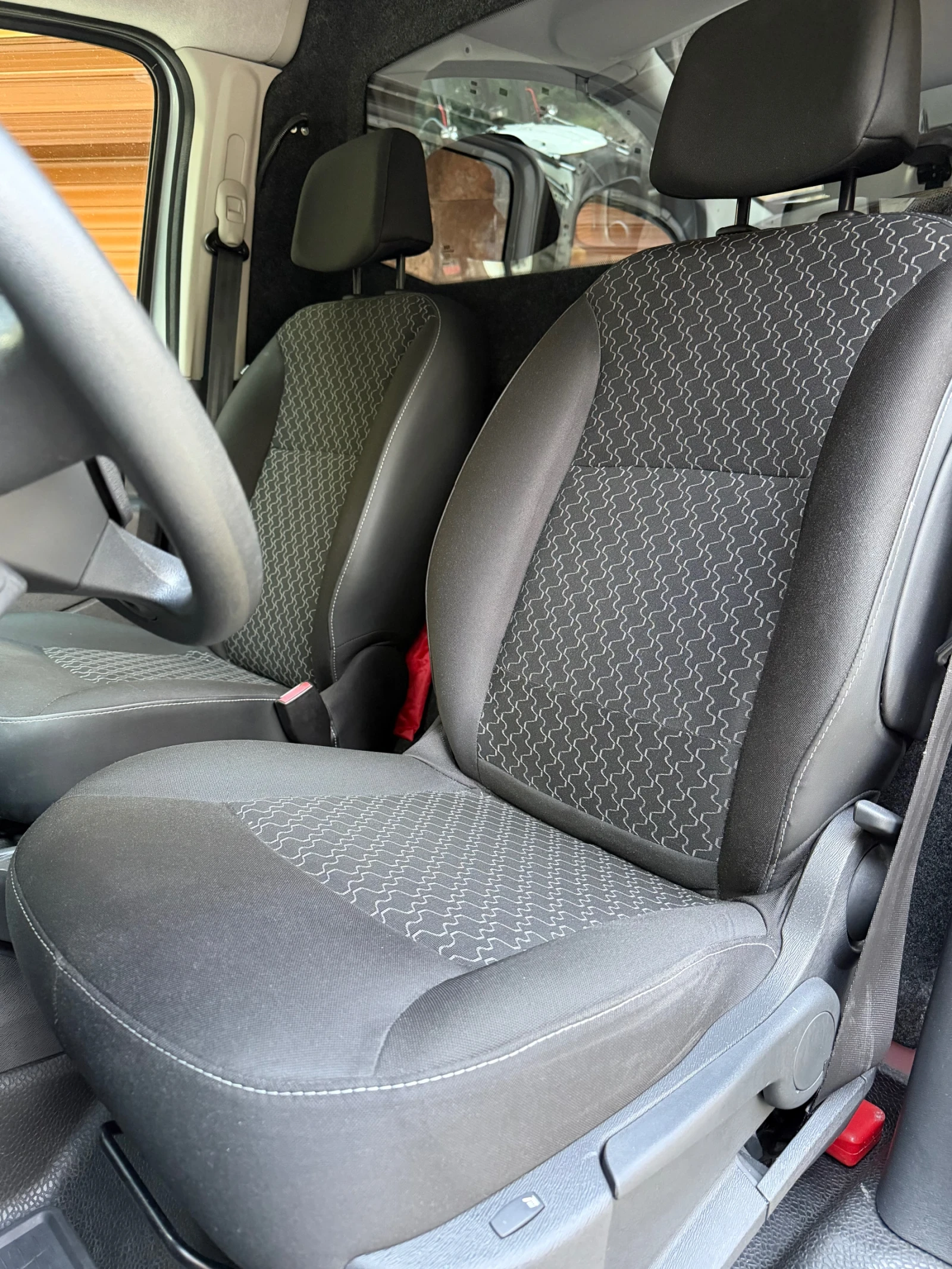 Renault Kangoo 1.5dCi-90ps-71хил.км, снимка 8 - Автомобили и джипове - 55780079