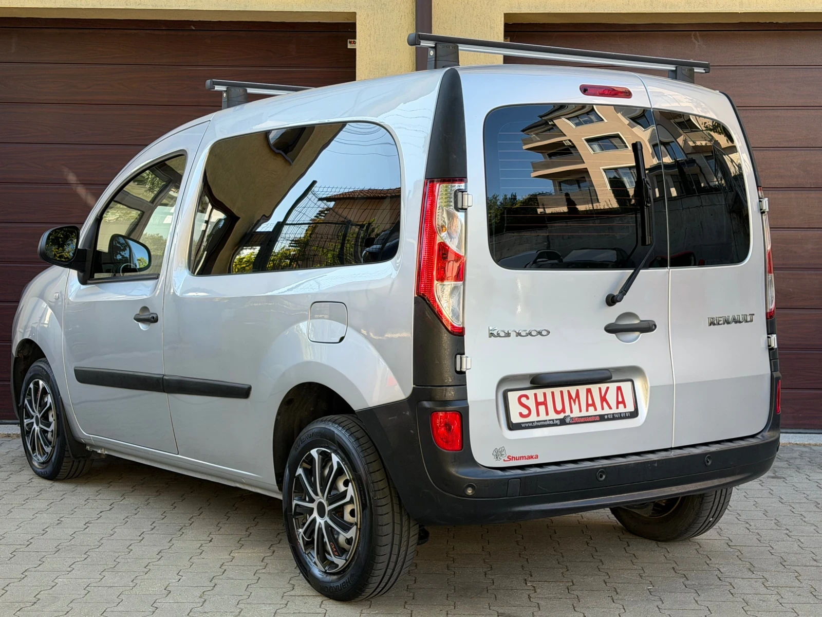 Renault Kangoo 1.5dCi-90ps-71хил.км, снимка 4 - Автомобили и джипове - 55780079