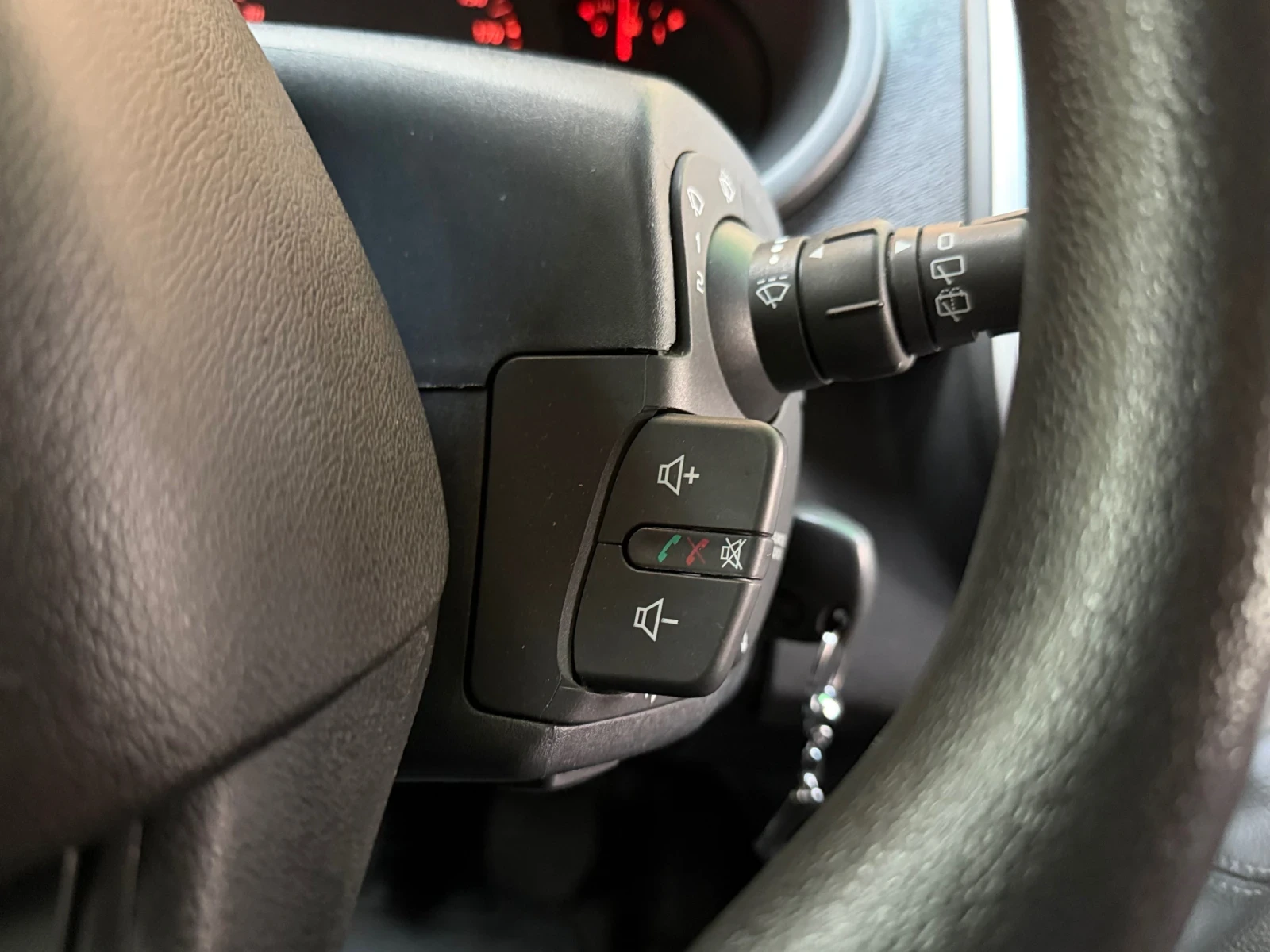 Renault Kangoo 1.5dCi-90ps-71хил.км, снимка 14 - Автомобили и джипове - 55780079