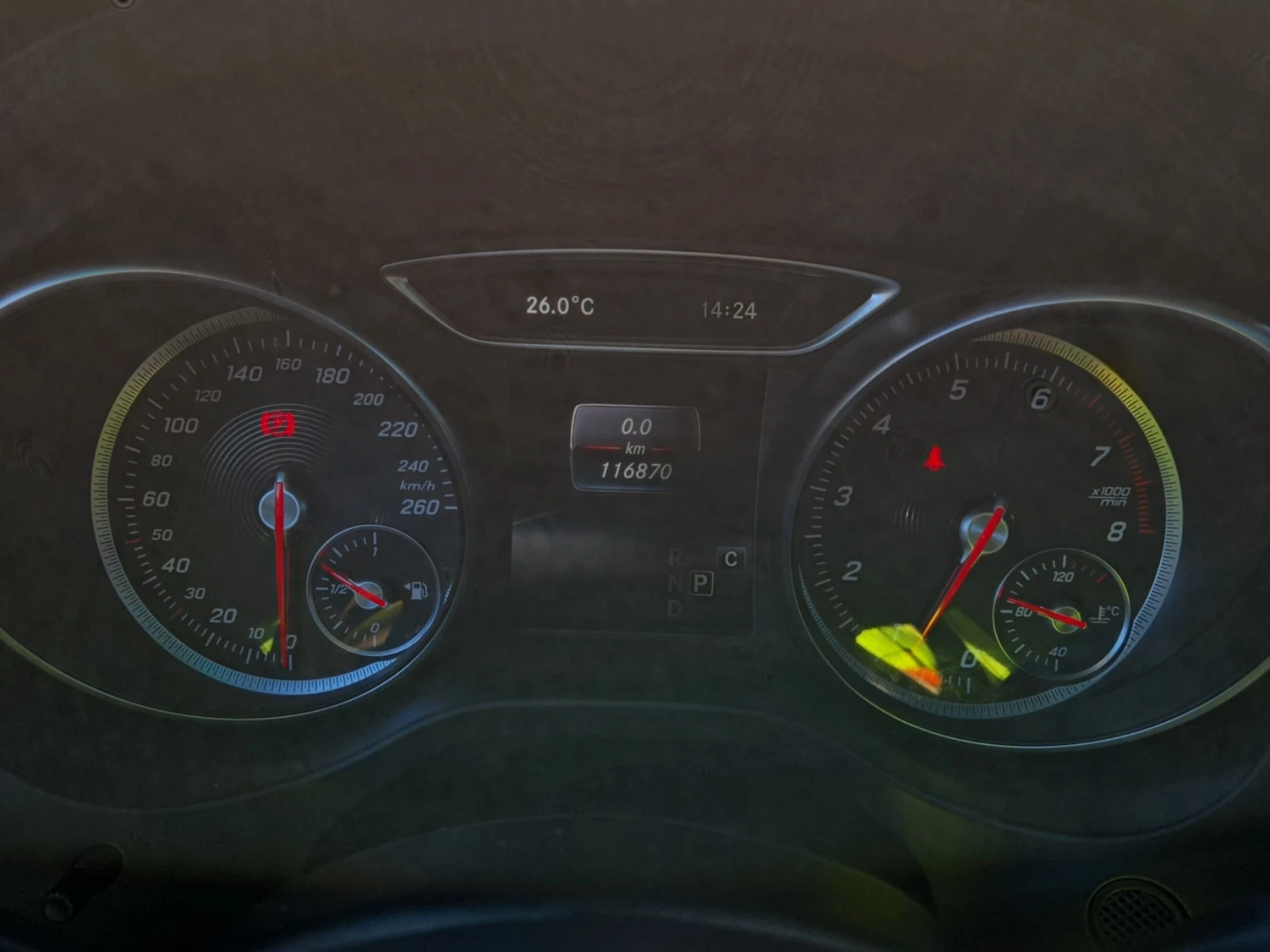 Mercedes-Benz CLA 250 ПЪЛЕН АМГ ПАКЕТ/CARFAX/ПОДГРЕВ/ПАМЕТ/ХАРМАН, снимка 9 - Автомобили и джипове - 55827752