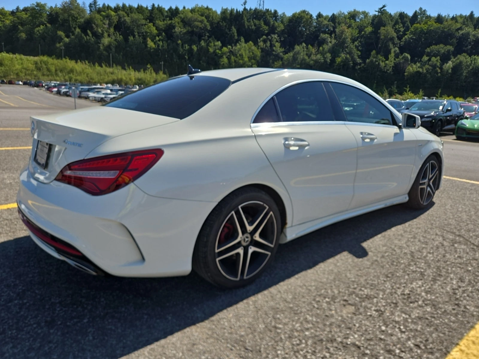 Mercedes-Benz CLA 250 ПЪЛЕН АМГ ПАКЕТ/CARFAX/ПОДГРЕВ/ПАМЕТ/ХАРМАН, снимка 3 - Автомобили и джипове - 55827752