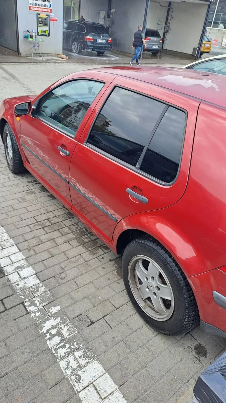 VW Golf 1.9 TDI, снимка 5 - Автомобили и джипове - 56058506