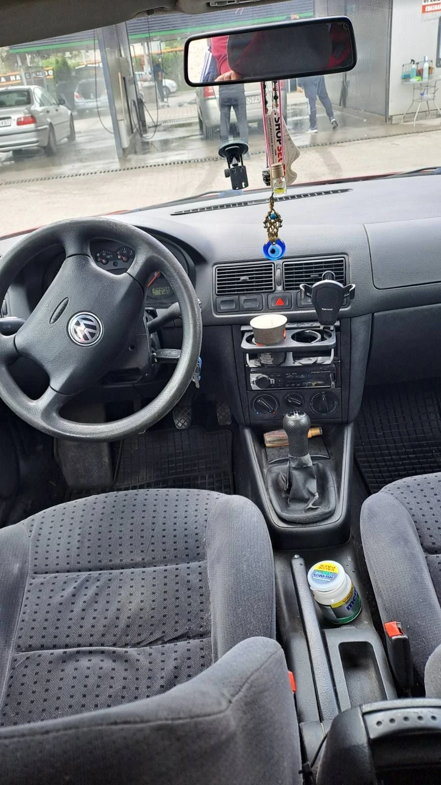 VW Golf 1.9 TDI, снимка 6 - Автомобили и джипове - 56058506