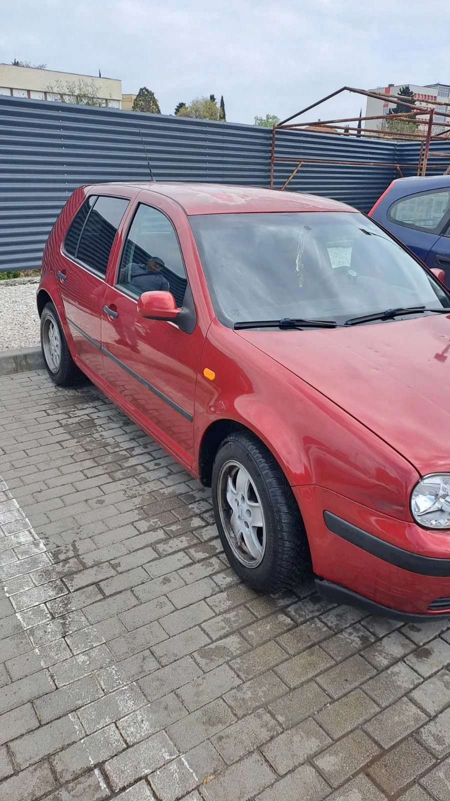 VW Golf 1.9 TDI, снимка 3 - Автомобили и джипове - 56058506
