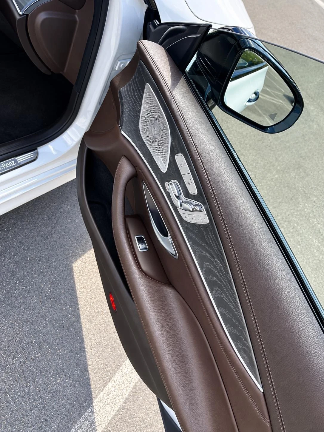 Mercedes-Benz CLS 400 4 matic/Distronic/Multibeam, снимка 12 - Автомобили и джипове - 56074103