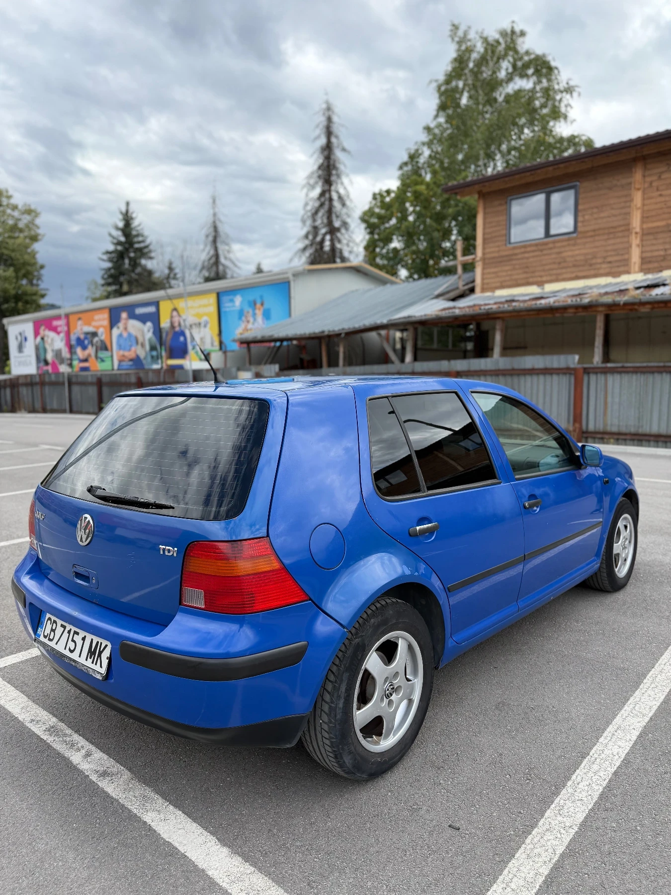 VW Golf, снимка 3 - Автомобили и джипове - 56185356