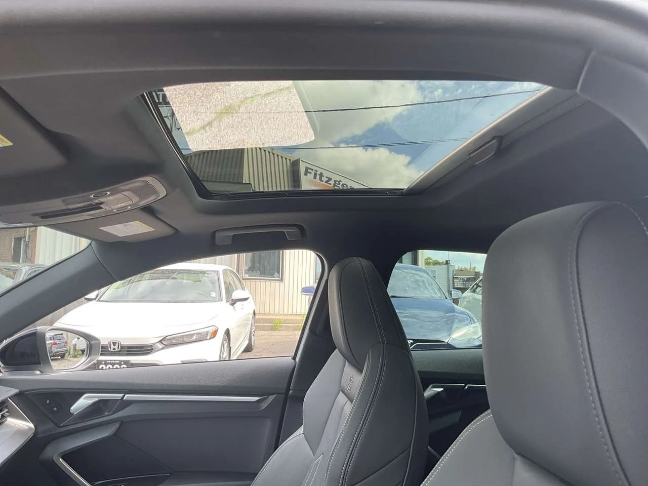 Audi S3 Progressiv Quattro - S LINE! LTHR! SUNROOF! BACK-U | Mobile.bg � ����������� 14