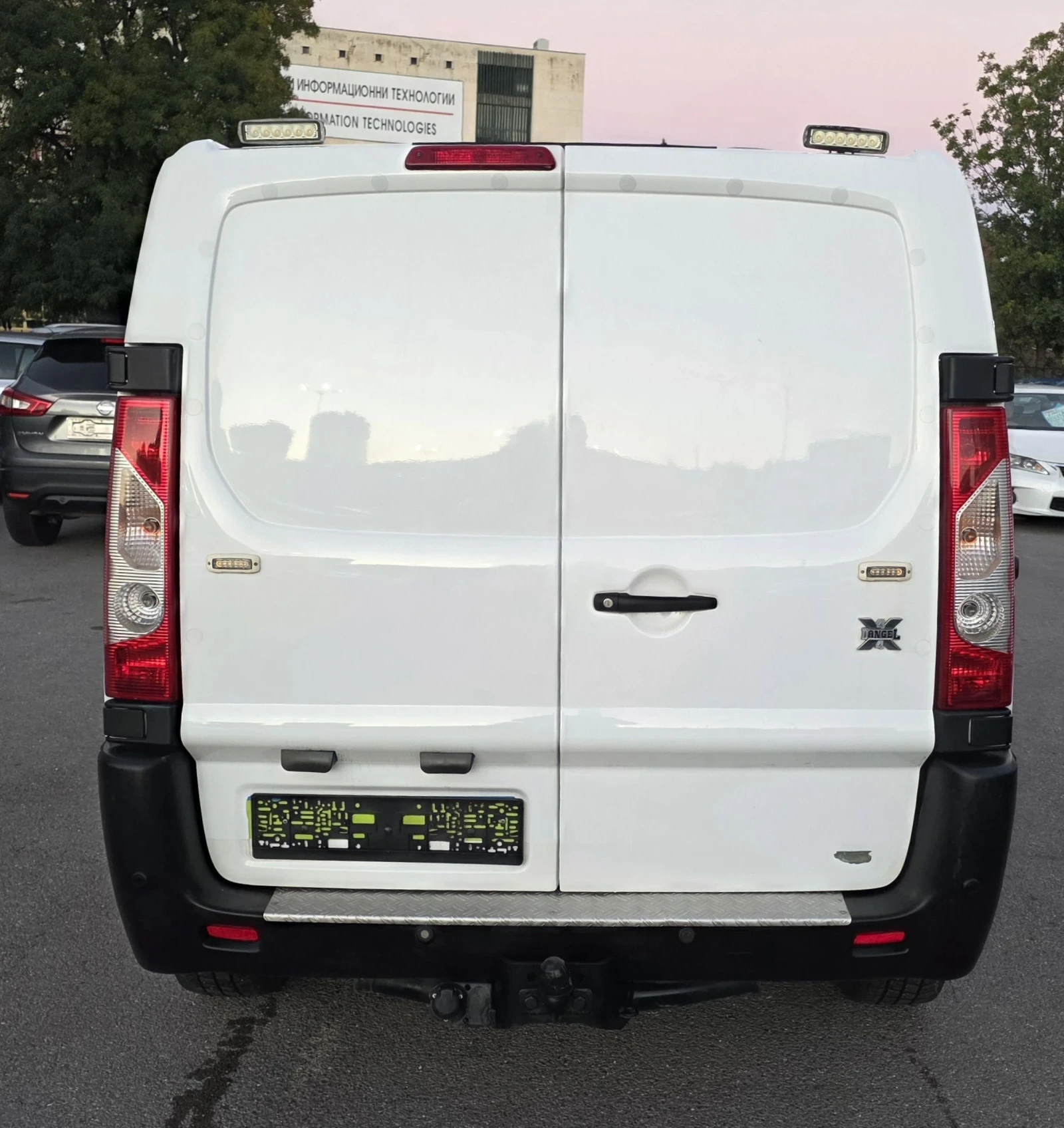 Citroen Jumpy 2.0hdi, 4x4, DANGEL 2бр, снимка 7 - Автомобили и джипове - 56649598