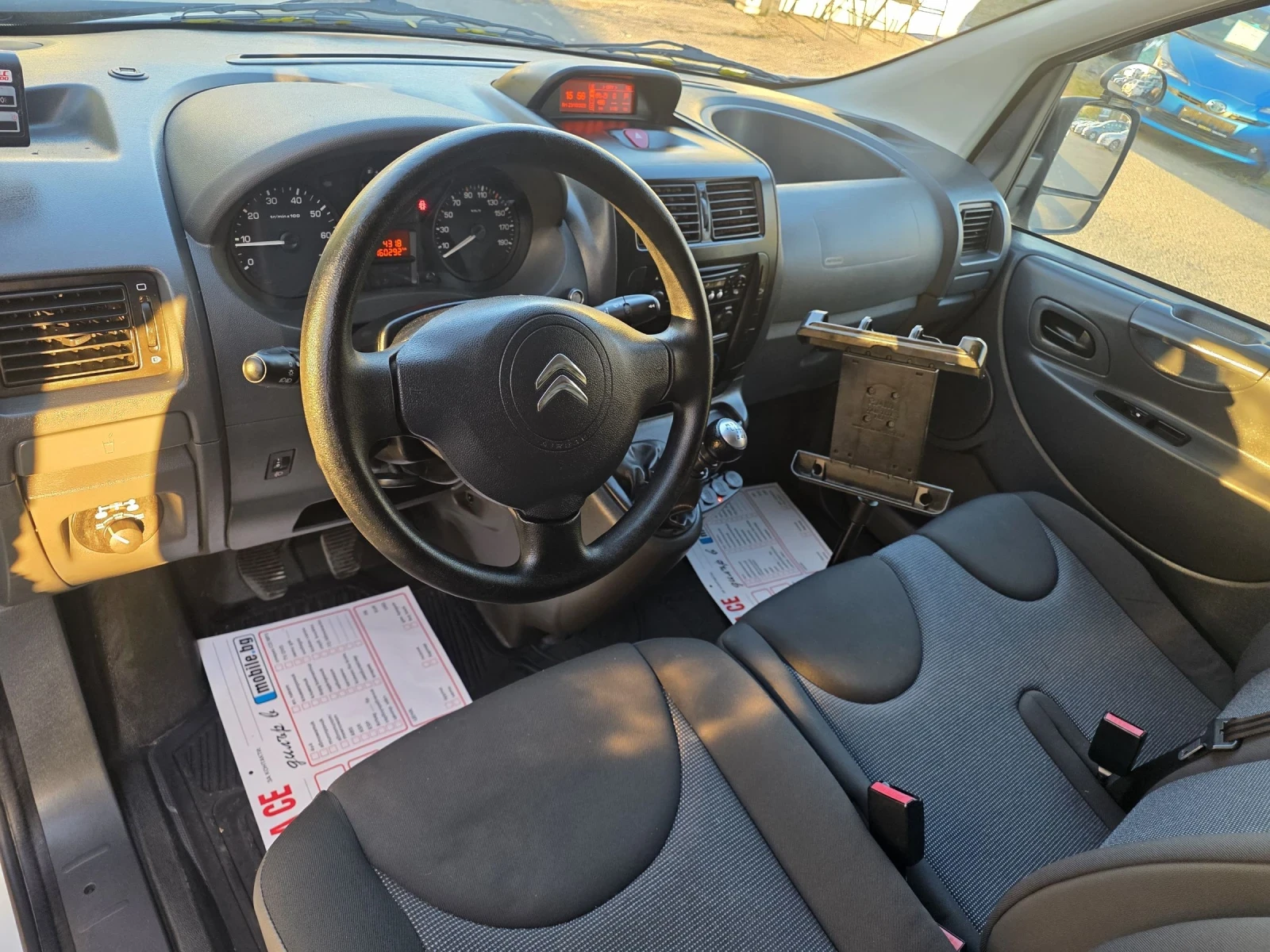 Citroen Jumpy 2.0hdi, 4x4, DANGEL 2бр, снимка 10 - Автомобили и джипове - 56649598