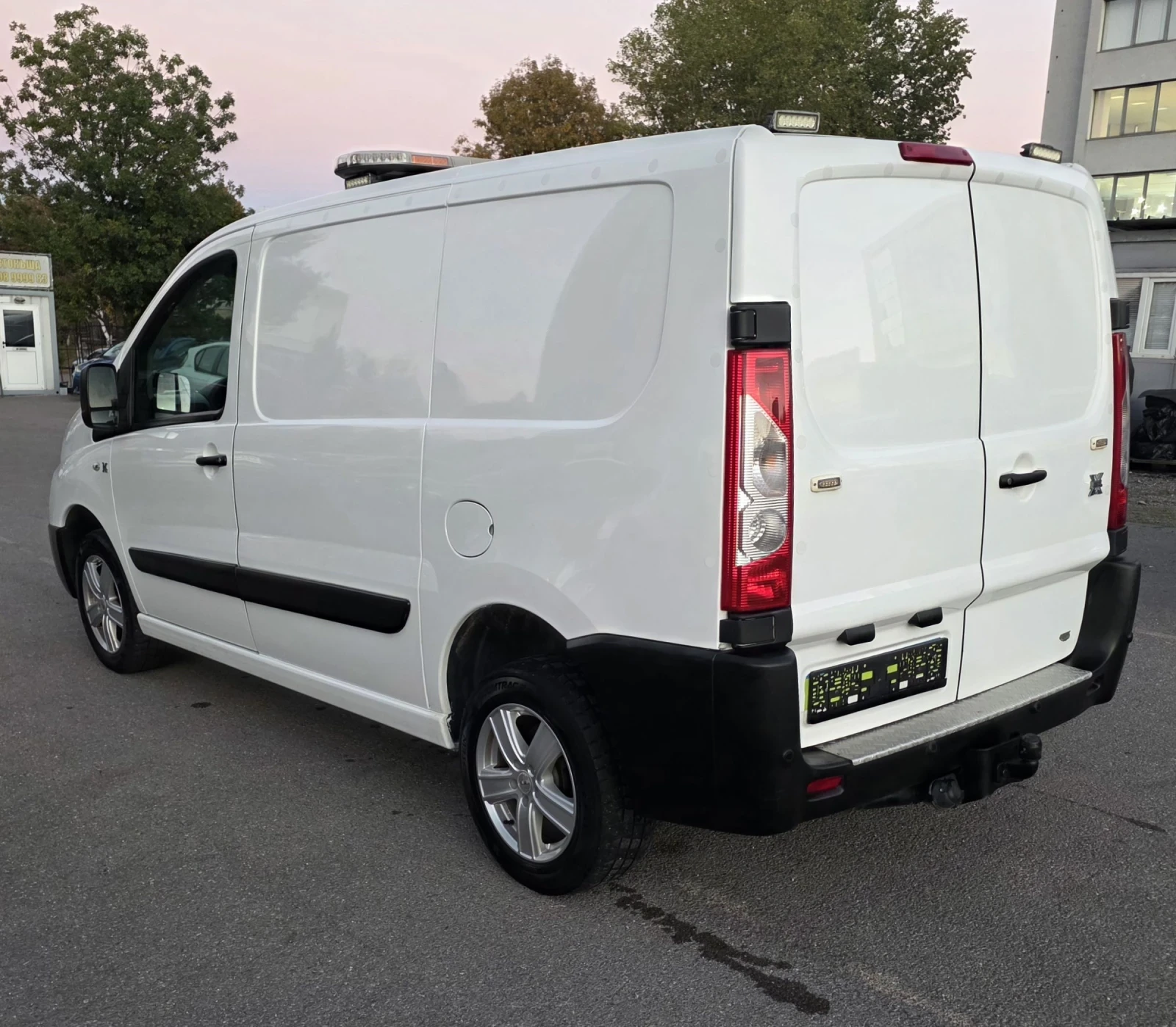 Citroen Jumpy 2.0hdi, 4x4, DANGEL 2бр, снимка 8 - Автомобили и джипове - 56649598