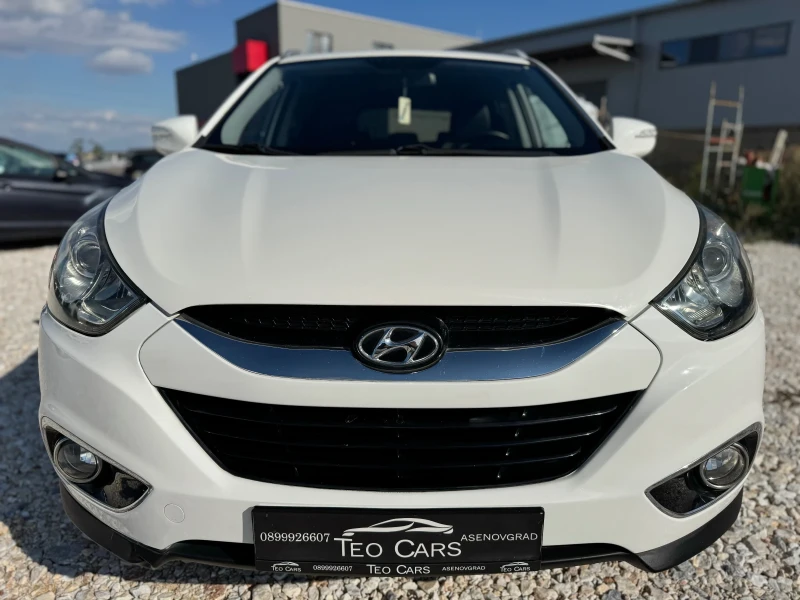 Hyundai IX35 1.7 CRDi XPOSSIBLE / KOJA / PODGREV / PARKTRONIC , снимка 2 - Автомобили и джипове - 52011516