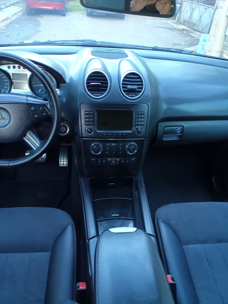 Mercedes-Benz ML 320 ///3.2 CDI/// 4 Matic///, снимка 7 - Автомобили и джипове - 52597986