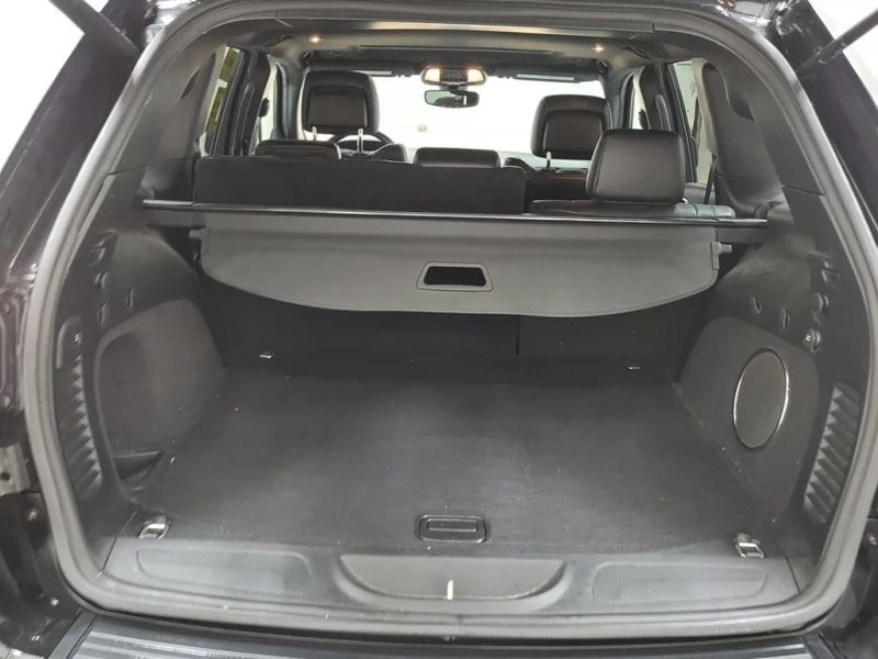 Jeep Grand cherokee 2020 ALTITUDE * CARFAX * БЕЗ ПЪРВОНАЧАЛНА ВНОСКА, снимка 16 - Автомобили и джипове - 53008462