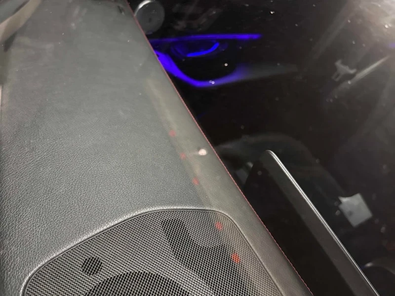 Mercedes-Benz GLC 43 AMG * CARFAX * КОМПЛЕКТ ГУМИ* ПАНОРАМА * ПОДГРЕВ, снимка 12 - Автомобили и джипове - 53225579