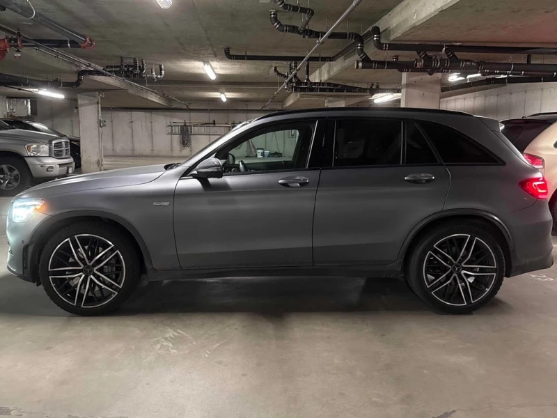 Mercedes-Benz GLC 43 AMG * CARFAX * КОМПЛЕКТ ГУМИ* ПАНОРАМА * ПОДГРЕВ, снимка 3 - Автомобили и джипове - 53225579