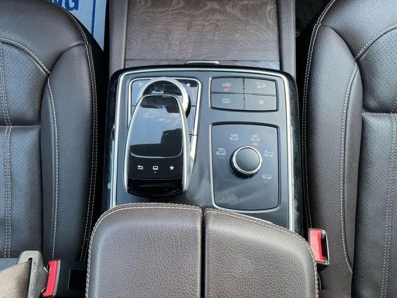 Mercedes-Benz GLE 400 4MATIC* АвтоКредит* (ЦЕНА ДО БГ), снимка 12 - Автомобили и джипове - 53404119